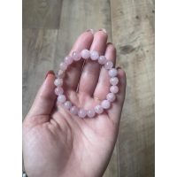 Egy ásványos karkötők