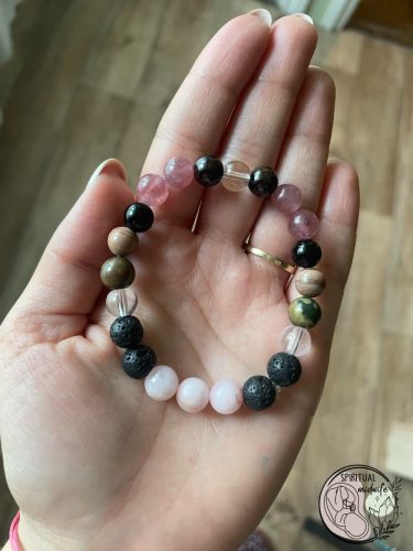 Személyre szabott ásvány karkötők