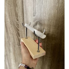 Karkötőtartó szelenit ásvánnyal