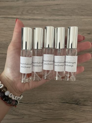 Boszorkányok parfümje